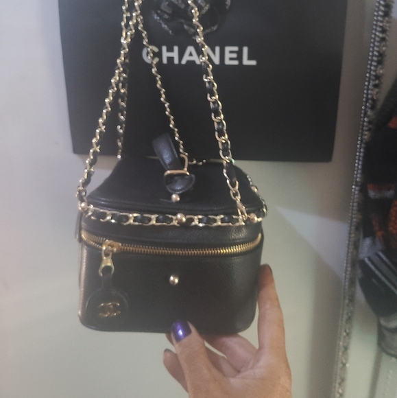 Chanel vintage handbag very good condition - Picture 3 of 9